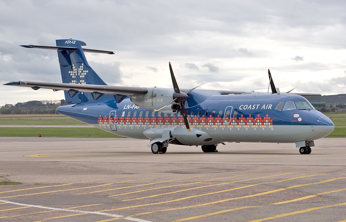 Picture-of-ATR-42-320.jpg-Aircraft gallery