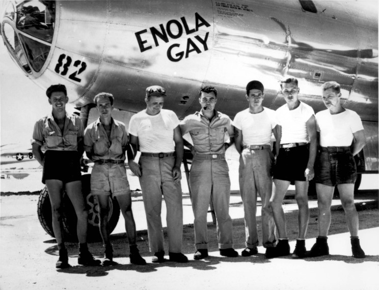 Picture-of-Enola Gay-Aircraft gallery